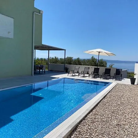 Noura In Makarska, Private Pool,gym فيلة *